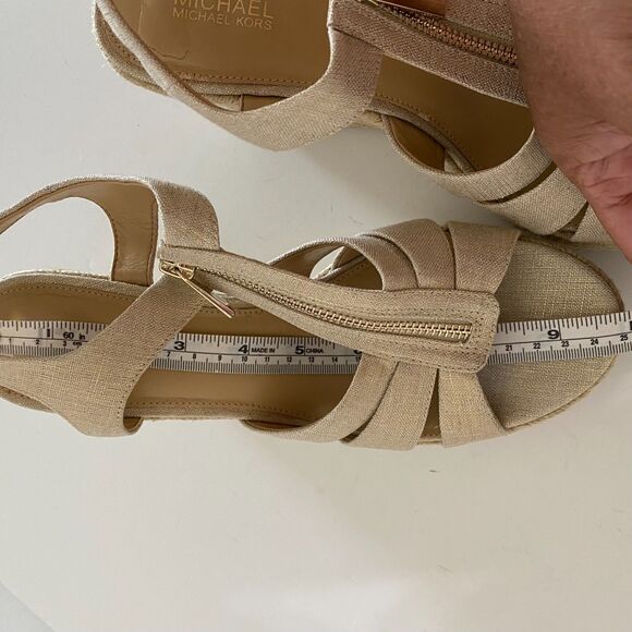 Michael Kors Berkley Espadrille Wedge Sandal 8.5 Platform Pale‎ Gold Canvas - Picture 10 of 11